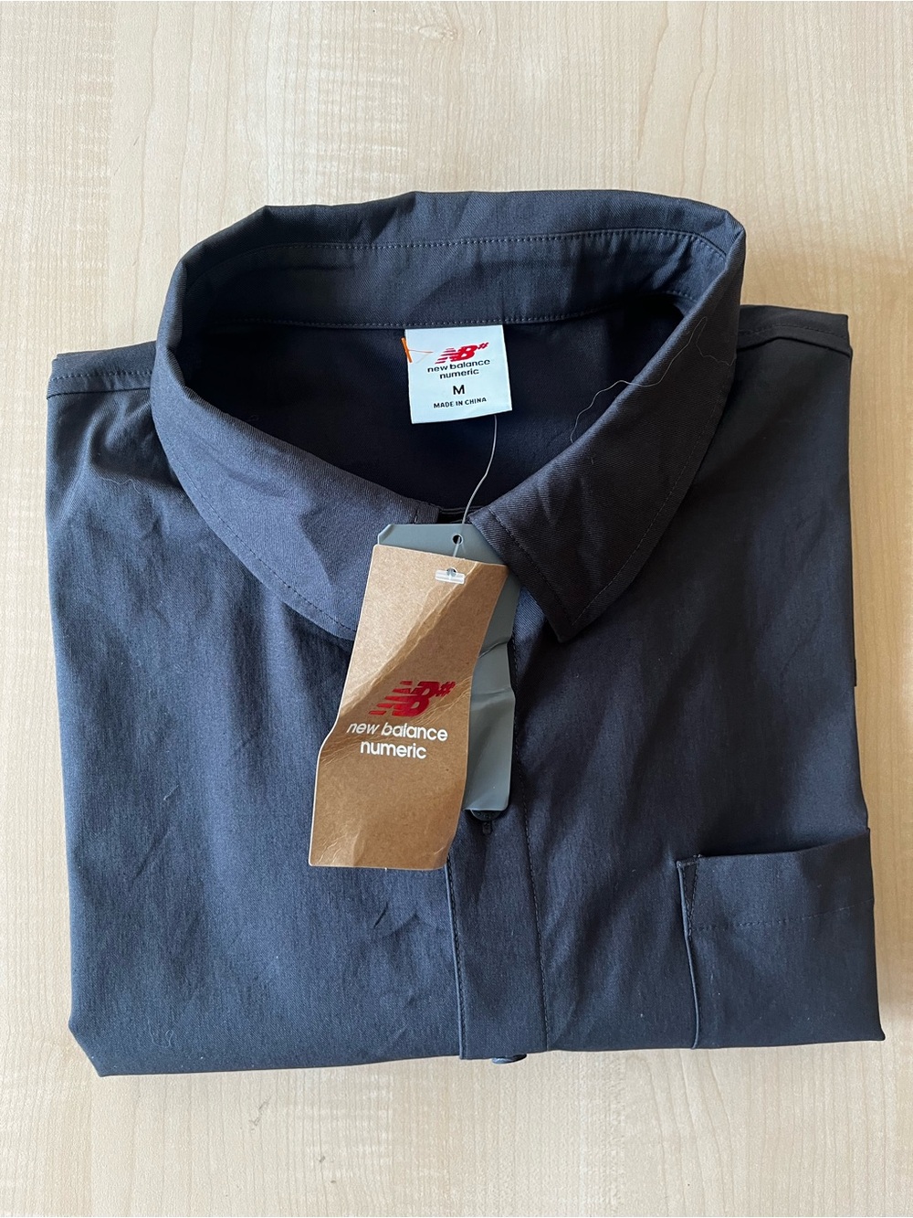 New Balance Men’s Black Casual Button-Down Shirt